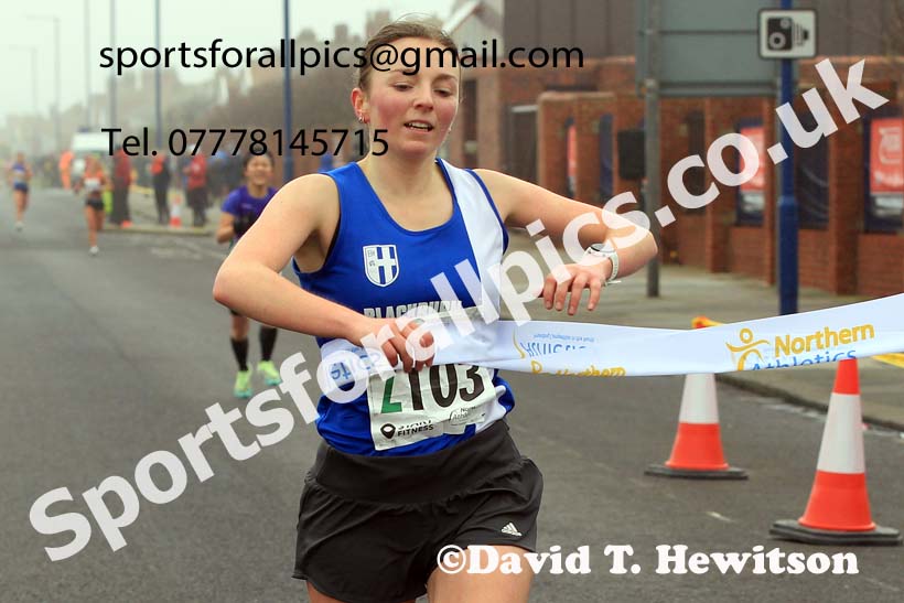 Senior womens 6 Stage 2023 Northern Mens 12 stage and Womens 6 Stage Relays and Young Athletes, Redcar. Photo: David T. Hewitson/Sports for All Pics